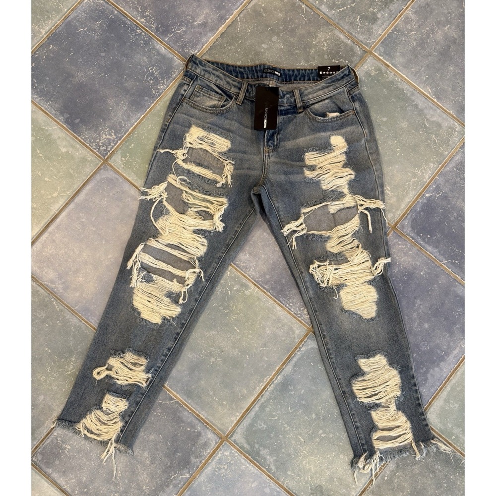 Fashion Nova Women's Light Wsh Skinny Jeans Ripped Distressed Front Back- Size 7